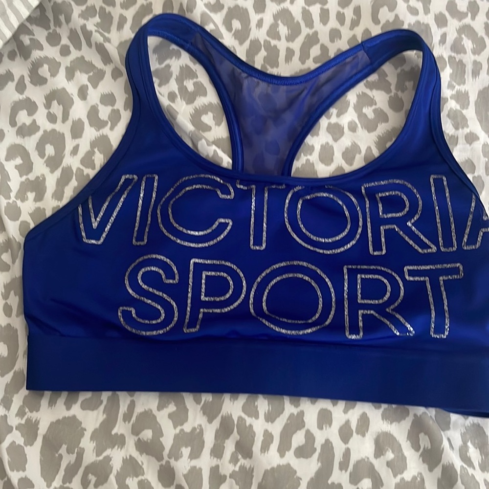 Victoria secret sports bra